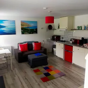 Pier Road Cottage, Croagh Patrick Apartment